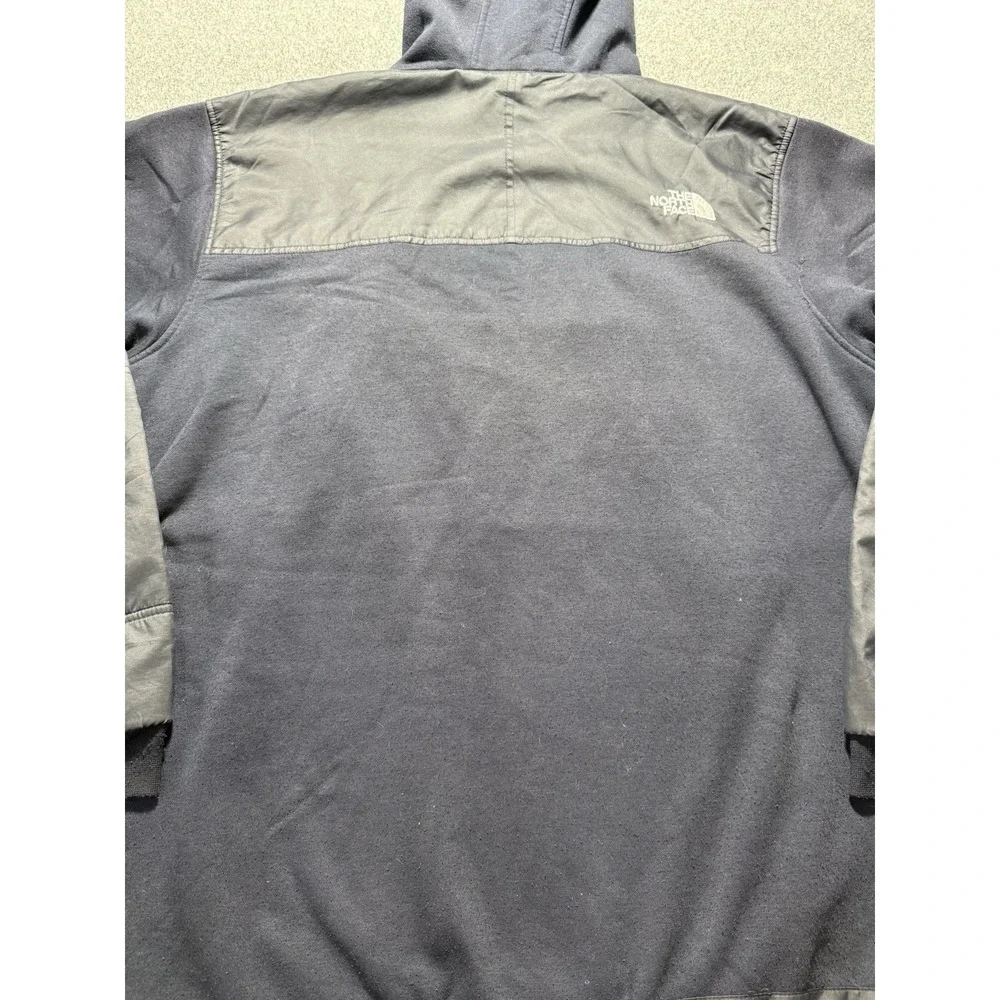 The North Face pullover fair